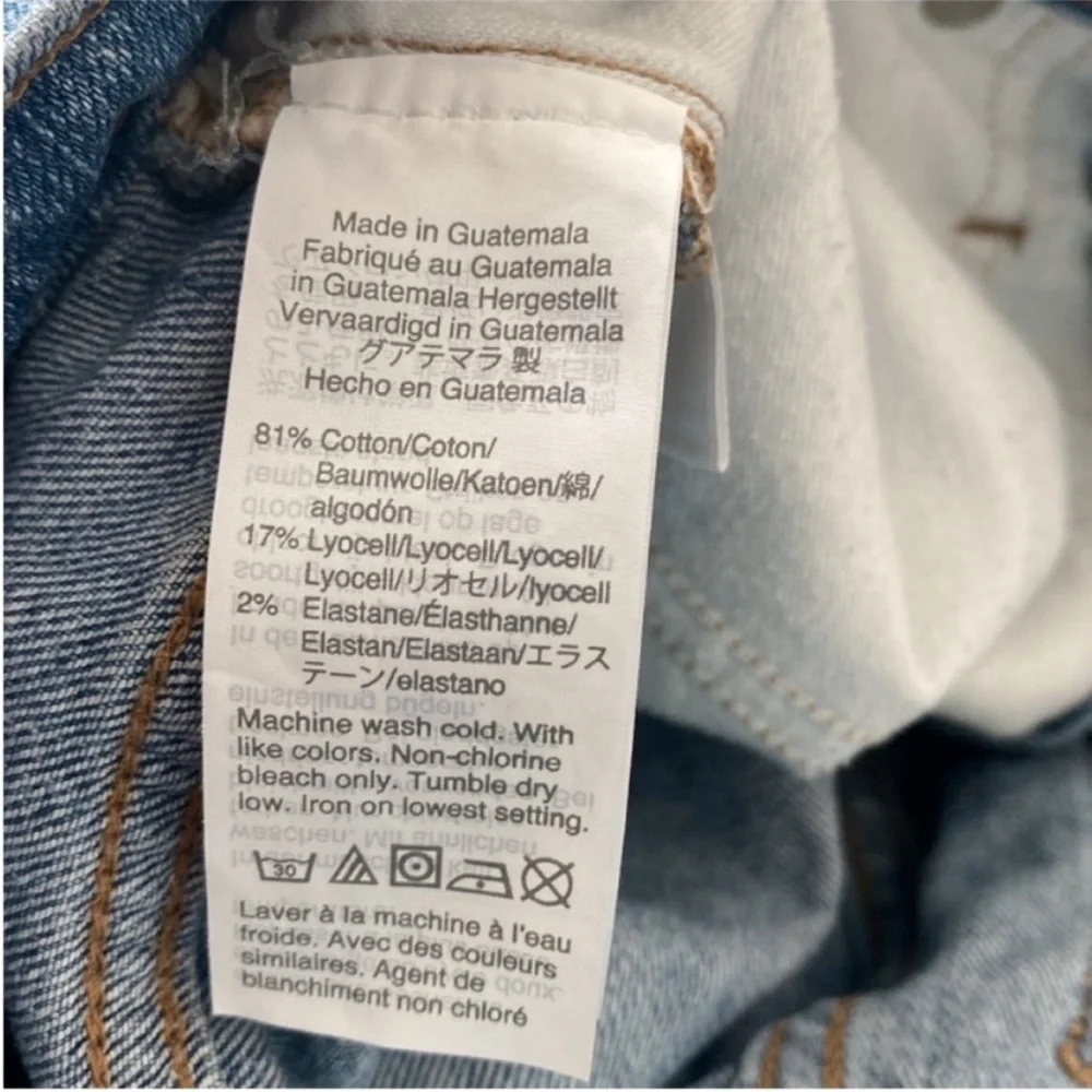 Madewell Classic Straight Distressed Light Wash Jeans Size 27